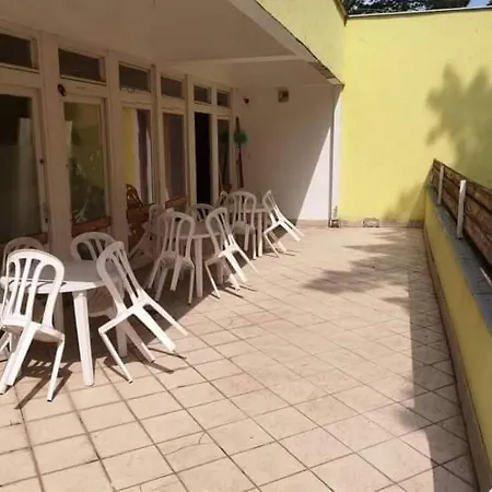 Couette-café Fenyves Panzio Siófok